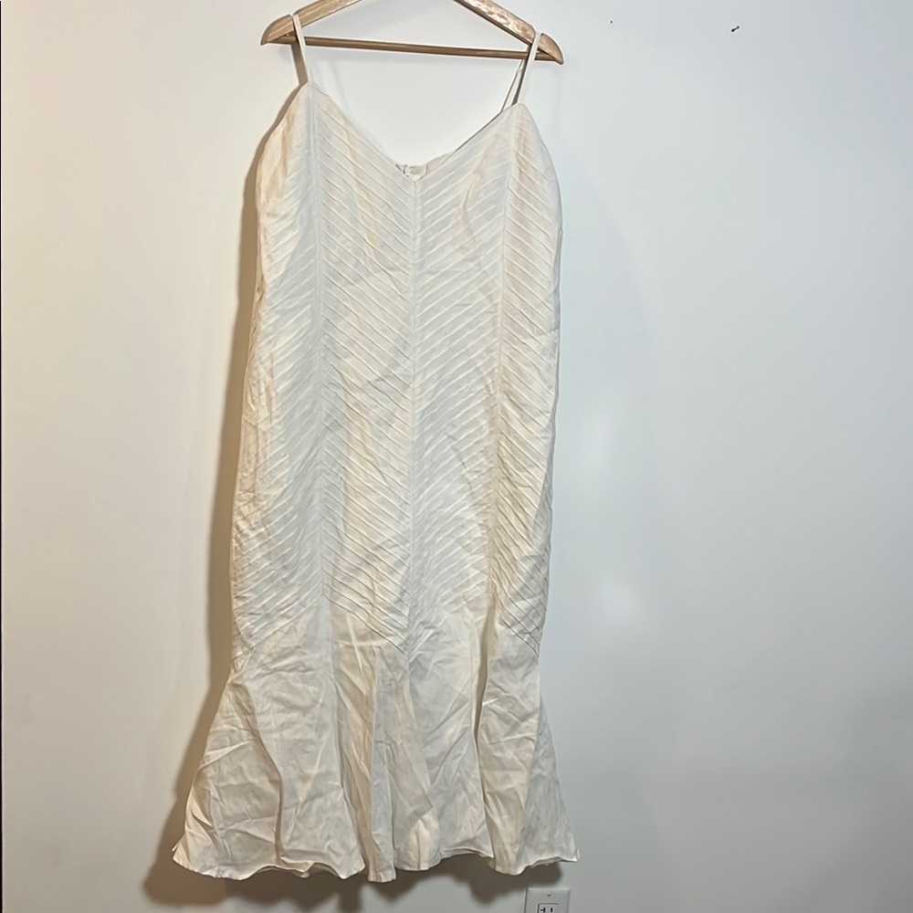 JSONG Collection Elegant White Linen Spaghetti Strap Maxi Dress